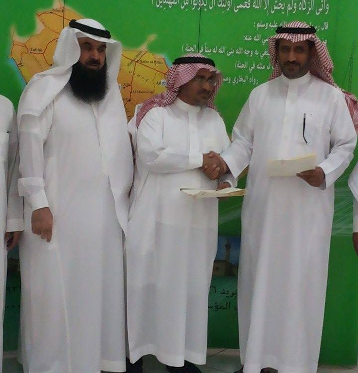 مؤسسة الأعمال الخيرية توقع عقد إنشاء جامع البخاري بعسير