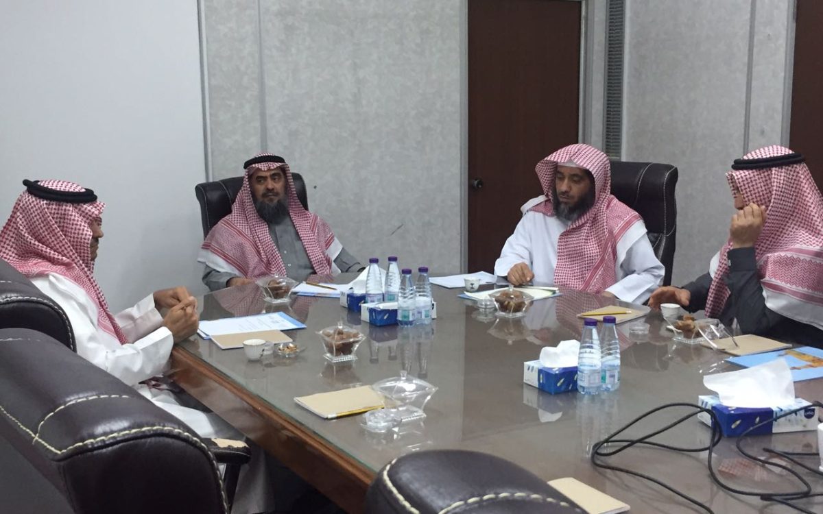 اللجنة الاستشارية التنفيذية لمؤسسة الأعمال الخيرية تعقد اجتماعها التاسع عشر